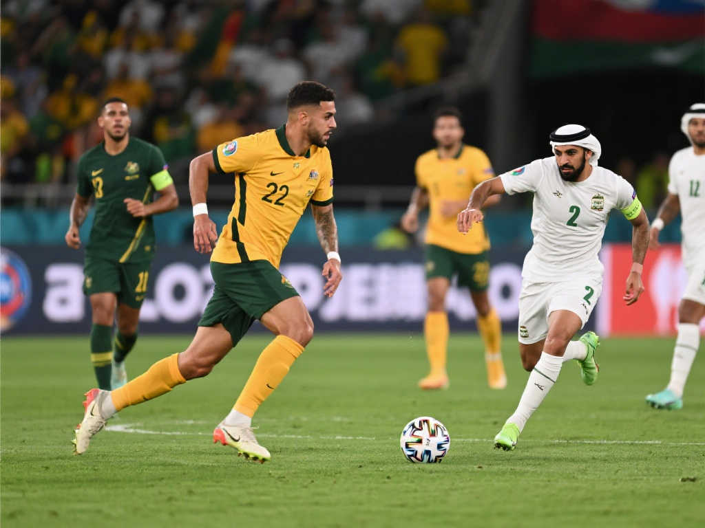 自己在联赛 自己在联赛